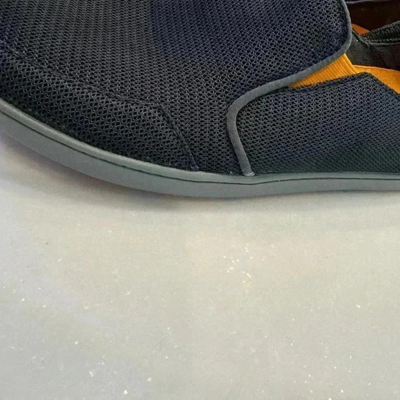 Olukai Nohea mesh men’s sneakers. Gray with orange trim size 8.5 main image 8